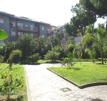 Bilocale Rondini 산토바르톨로메오알마레